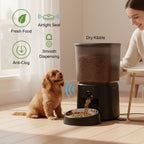 4 litre food hopper of the automatic pet feeder